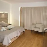 Aparthotel Pier Limassol