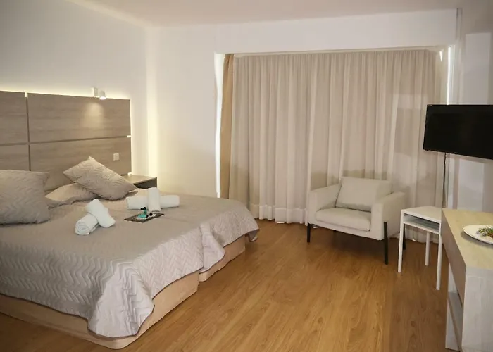 Aparthotel Pier Lemesos